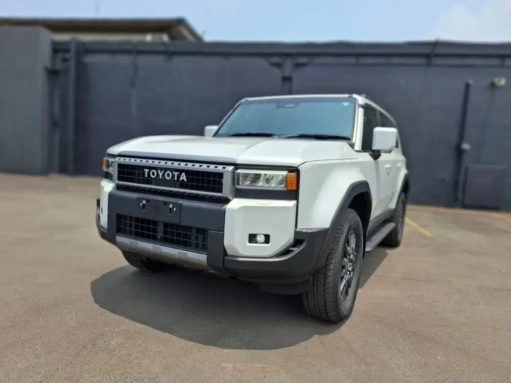LAND CRUISER 250 PRADO 2.8 DIESEL AT 4X4 WHIITE 2025