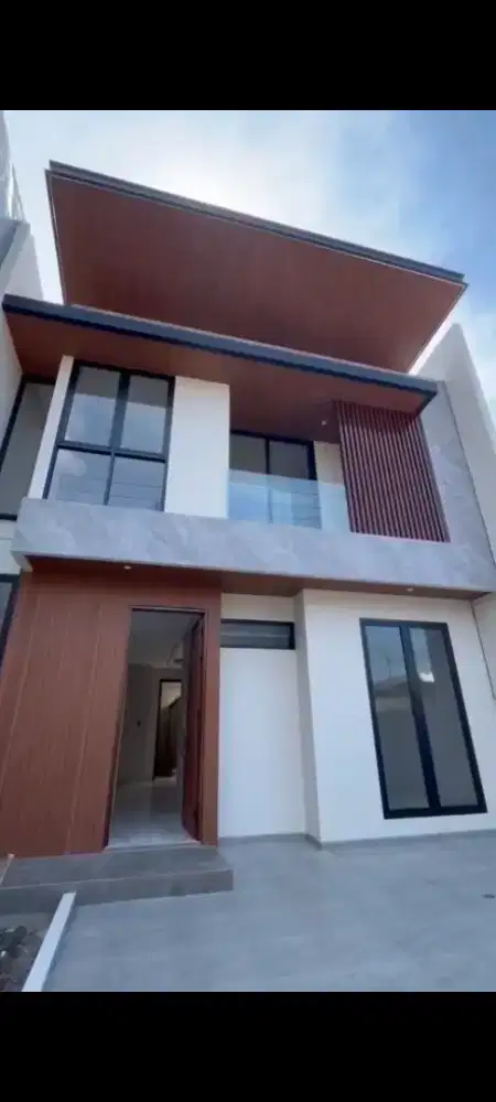 DIJUAL RUMAH BARU MANYAR KERTOARJO 1