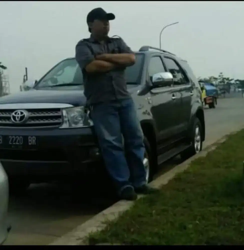 Saya mencari pekerjaan driver operasional