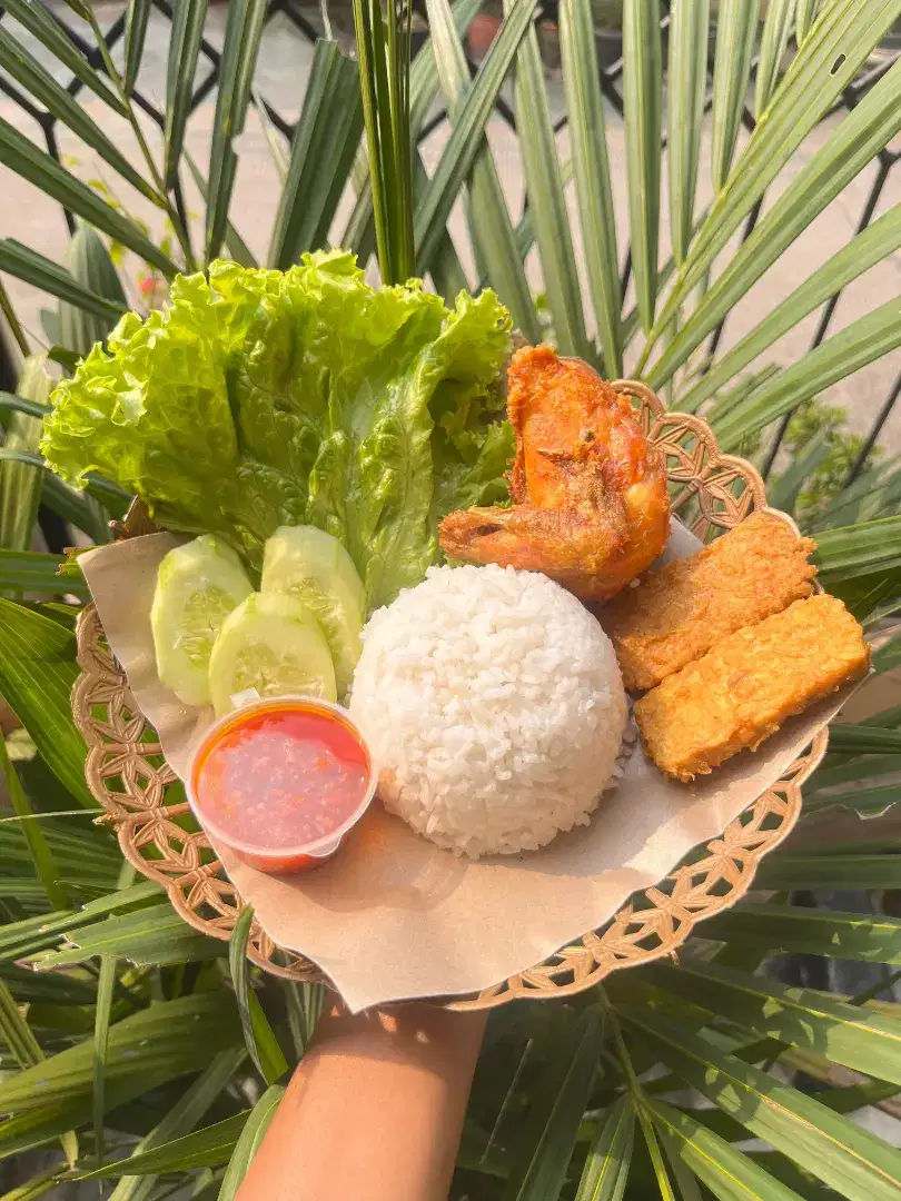 Paket Nasi Kotak Dengan Menu Request