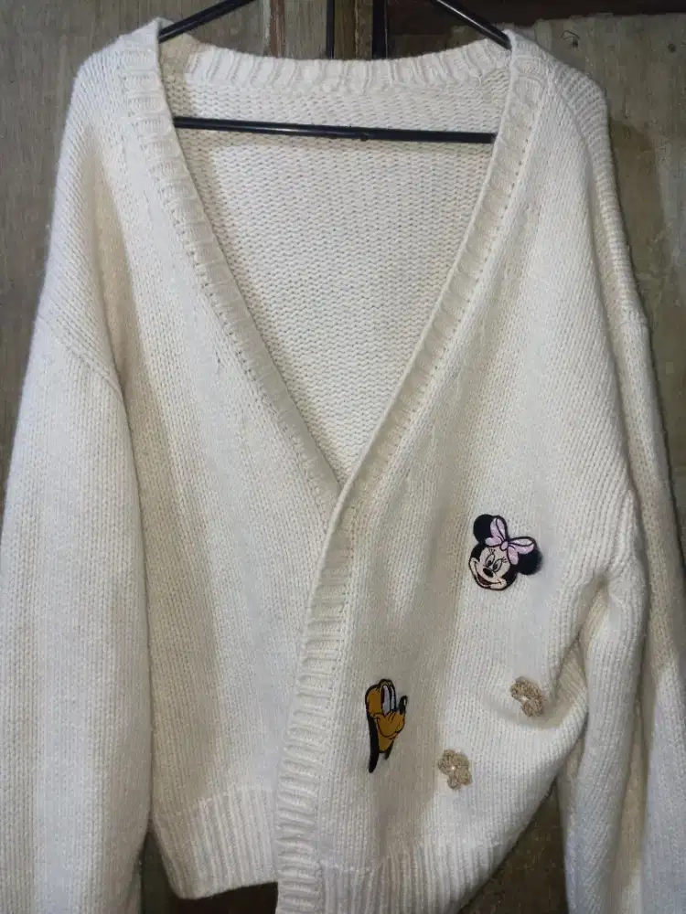 Cardigan kepang tebal