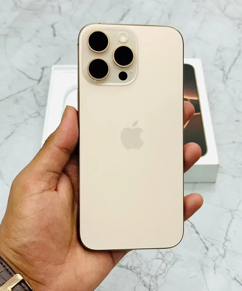Iphone 16 PM warna desert, bisa kredit tanpa DP
