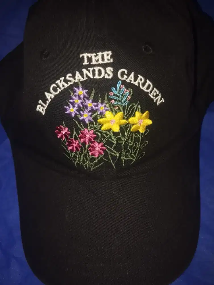 Topi Flower Garden