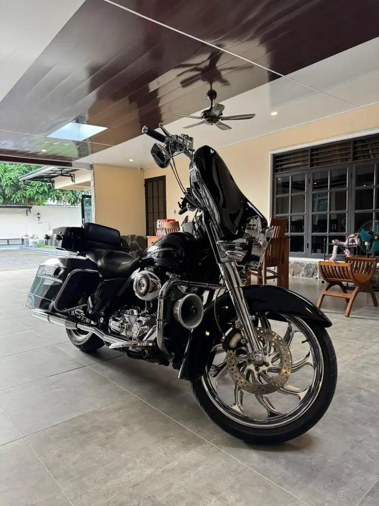 Street glide full paper mabua