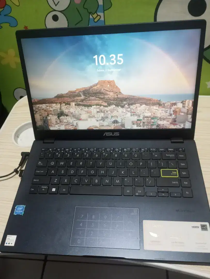 Jual bu Laptop asus E410MA