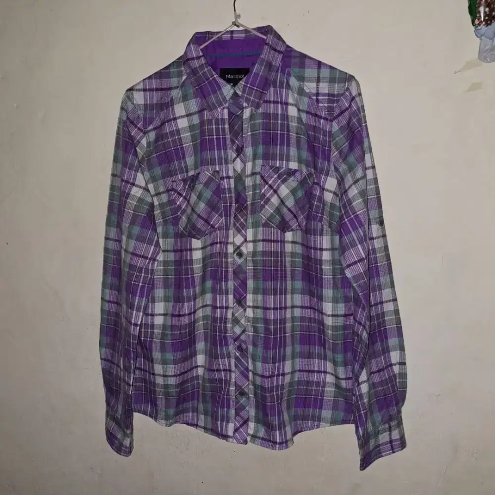 Blouse Kemeja Wanita