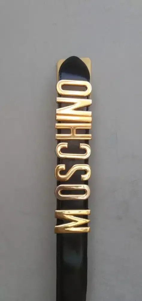 Moschino y2k fantasia leather belt