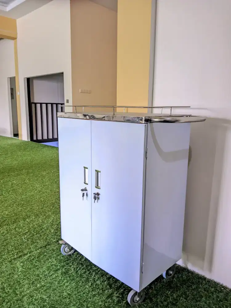 Medicine Trolly PC/Trolley Obat Besi