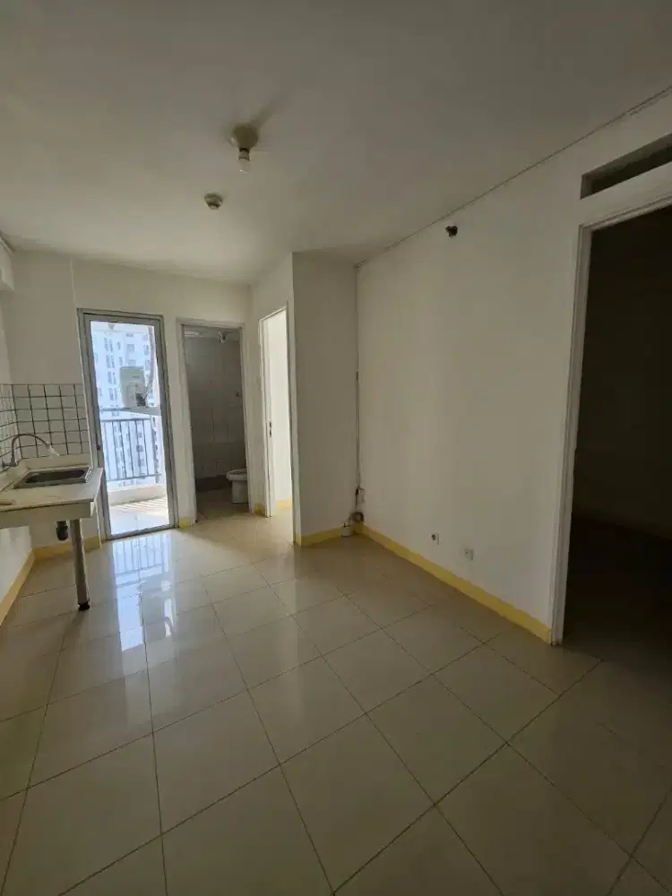 Dijual BU, Unit 2BR Unfurnished GANDENG Atas Mall Apartement Bassura