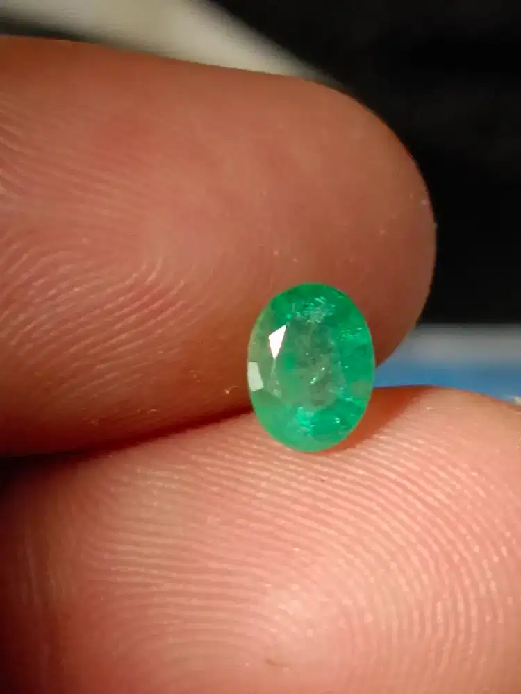 NATURAL EMERALD BERYL(Zamrud)