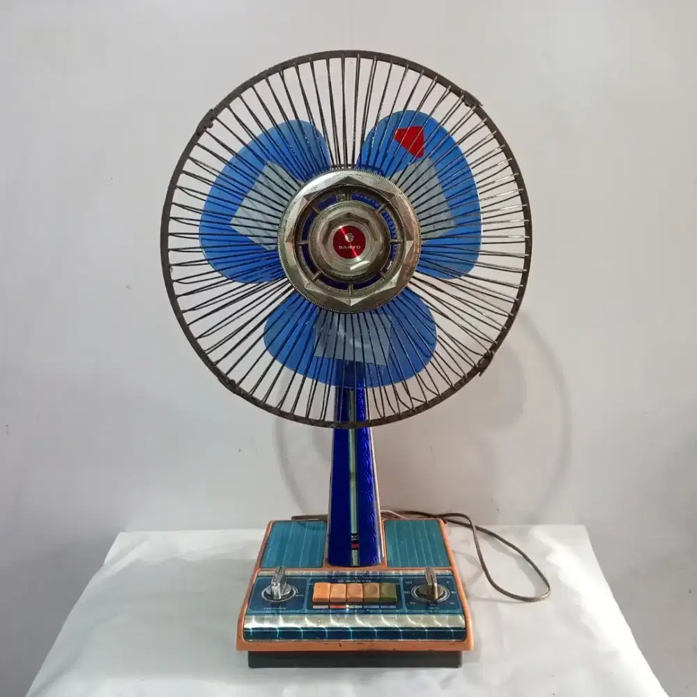 Vintage Kipas Angin Sanyo Dekorasi Jadul & Berfungsi • Antique Fan