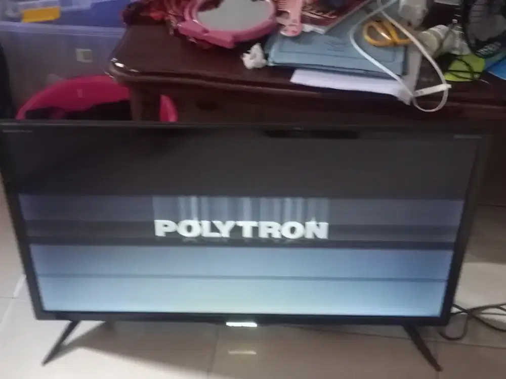 TV LCD POLYTRON 32 Inch