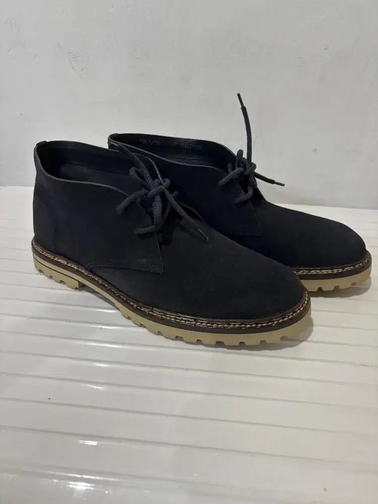sepatu Bally 100% authentic navy blue suede chelsea boot
