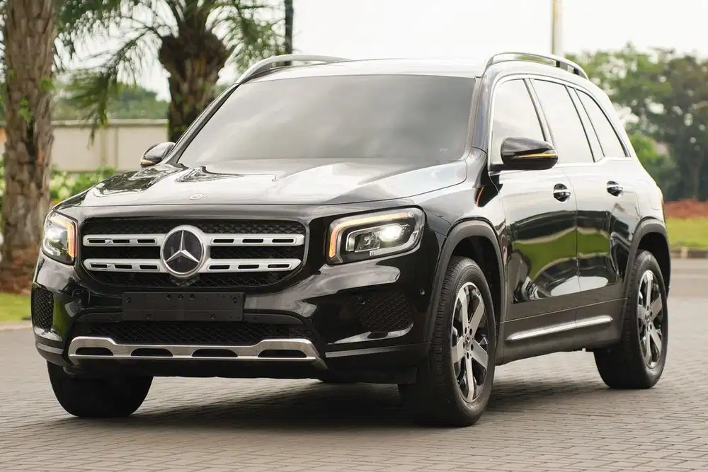 7 Seaters! Mercedes Benz GLB200 1.3 Progressive Line 2021 x1 x3 c200