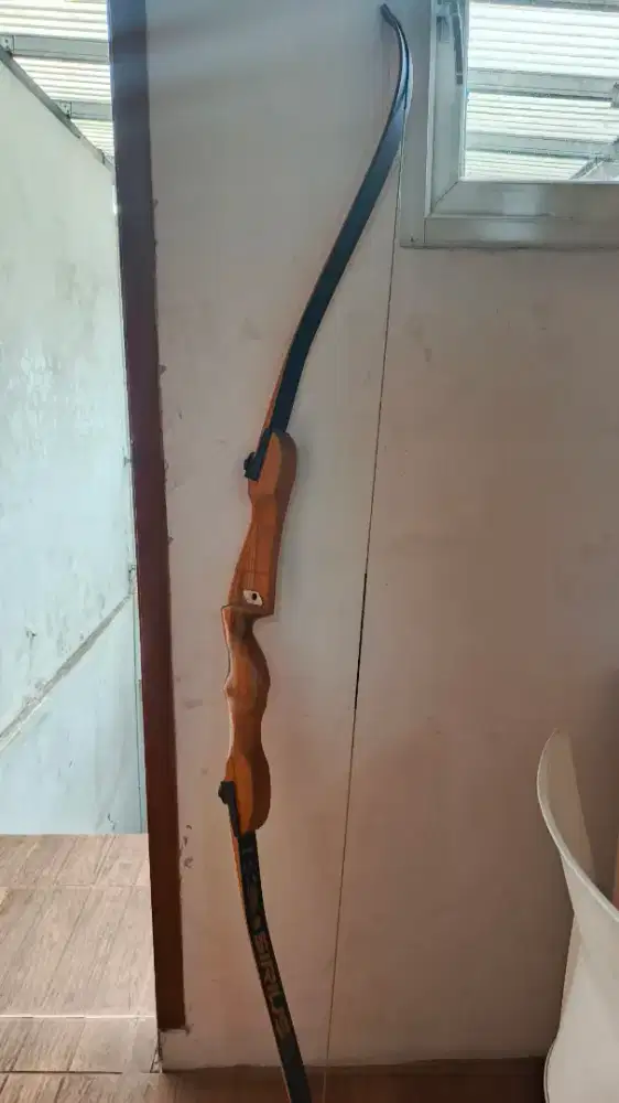 Panah Cartel Sirius – Mulus, Minim Pemakaian + Bonus 3 Anak Panah