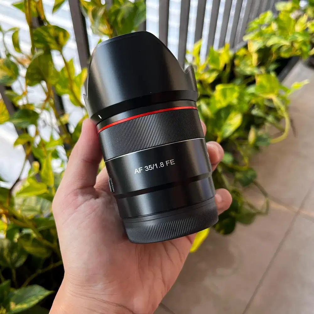 Samyang 35mm f1.8 Like New