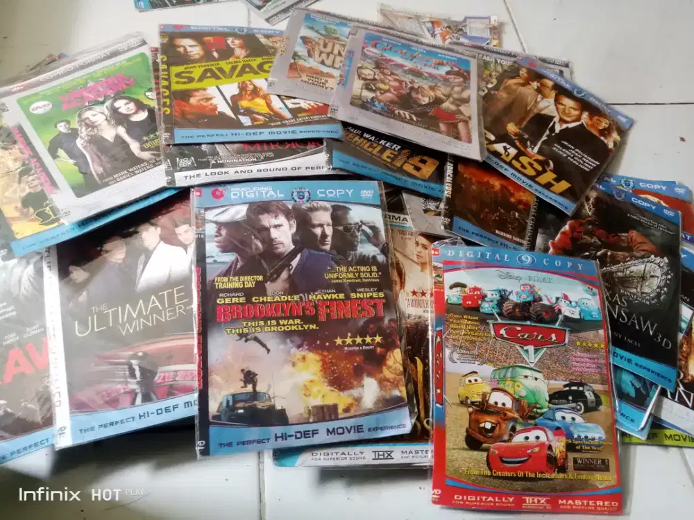 Borongan Kaset DVD/vcd aneka film2 luar total 95 buah