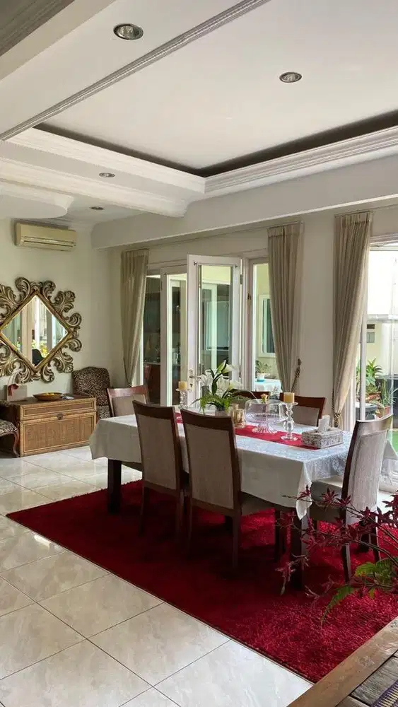 Dijual Rumah Cantik Siap Huni dekat dgn  tol di Raffles Hills Cibubur
