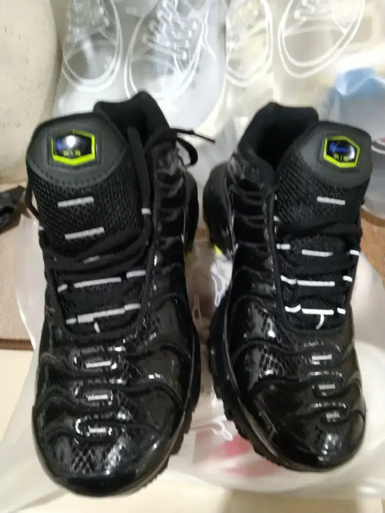 SEPATU NIKE Tn AIR 39