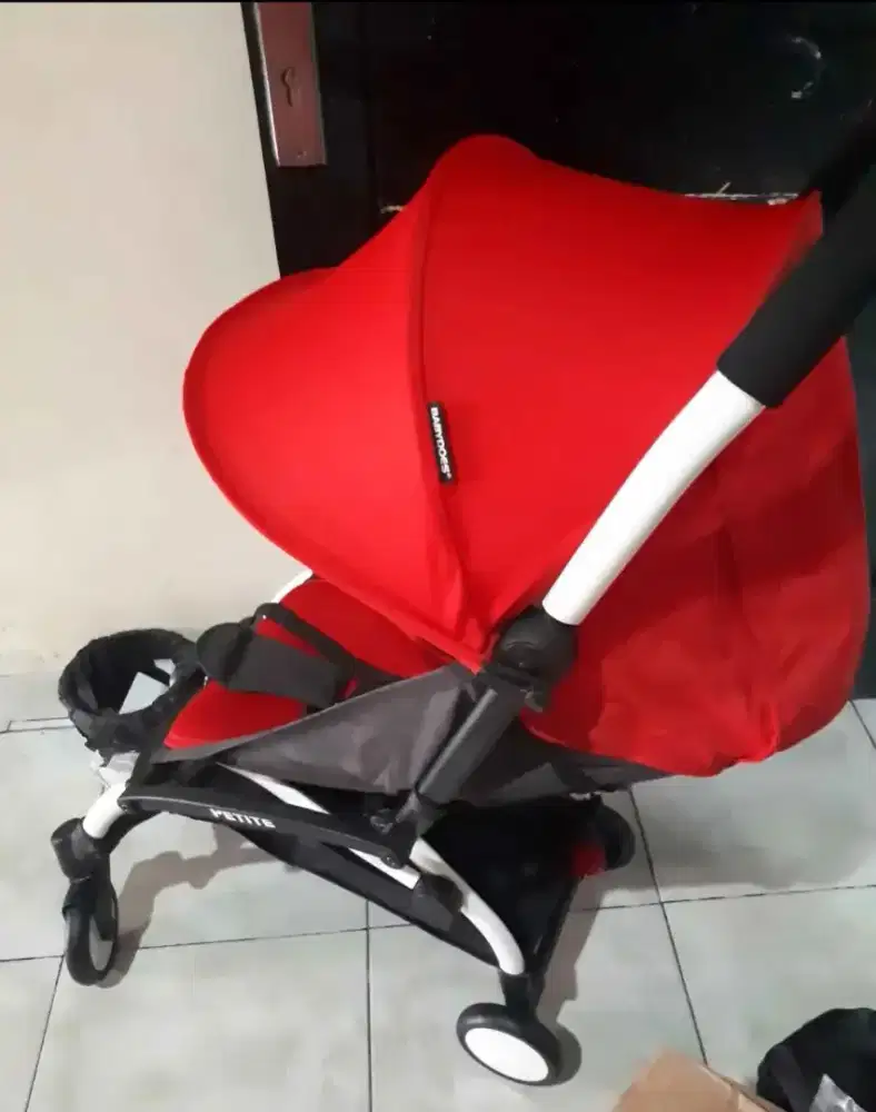 Baru,blm pernah di pakai,dikeluarin untuk di foto