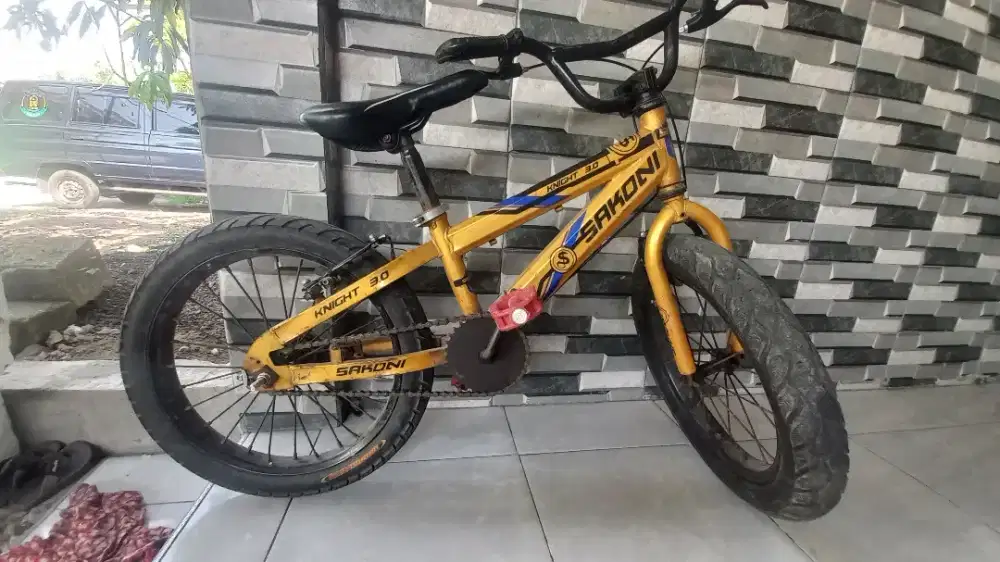 Sepeda merk sakoni uk 18.