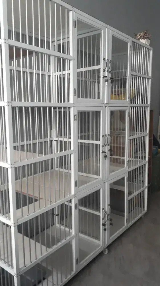 Kandang kucing premium