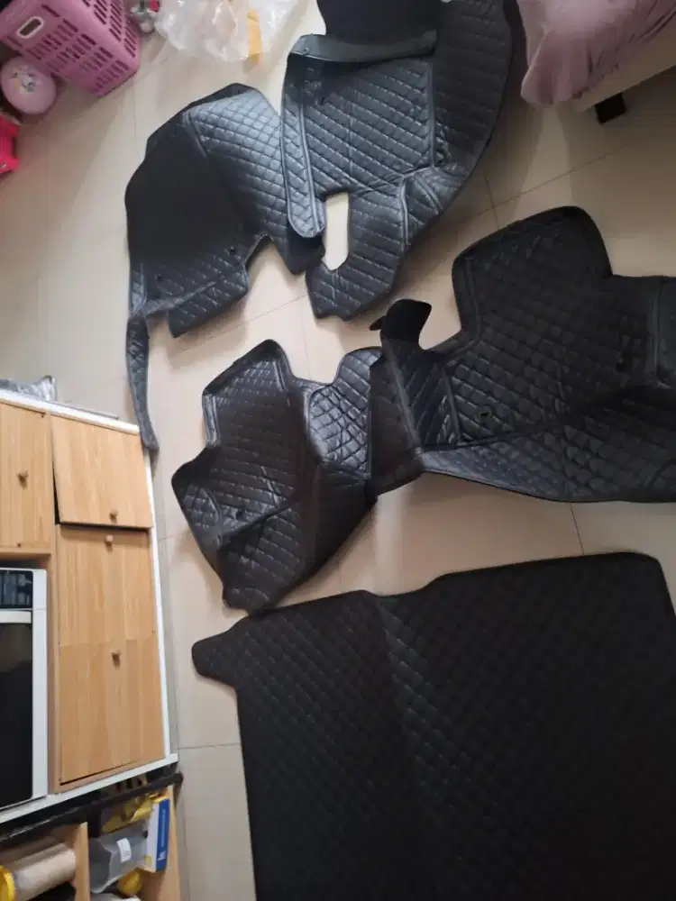 Karpet mercy GLC 200