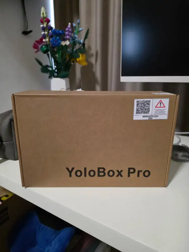 Yolobox Pro - Portable Streaming Device