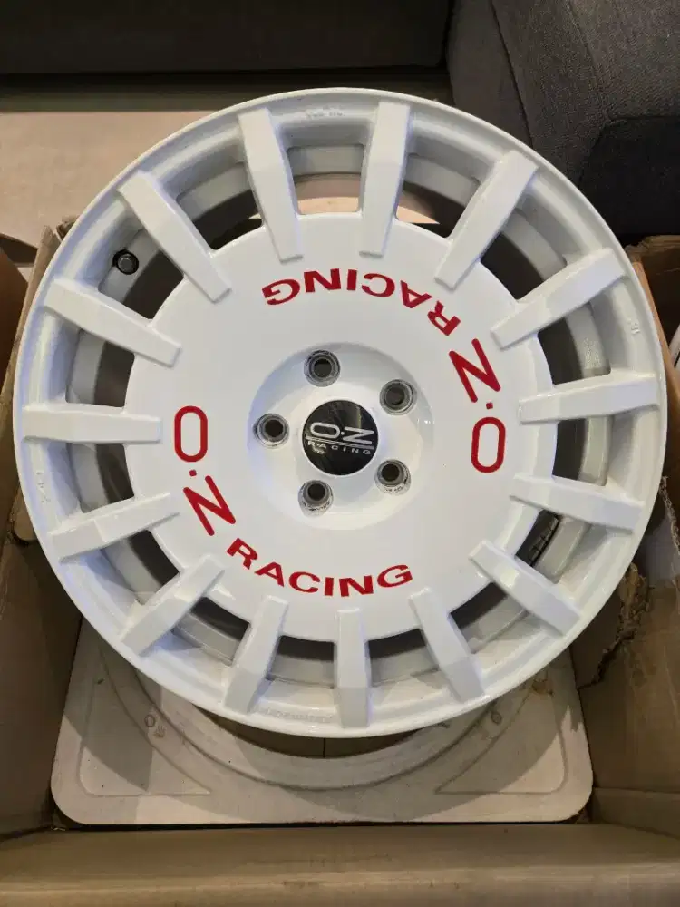 Velg OZ Rally Racing R18 (5x112)