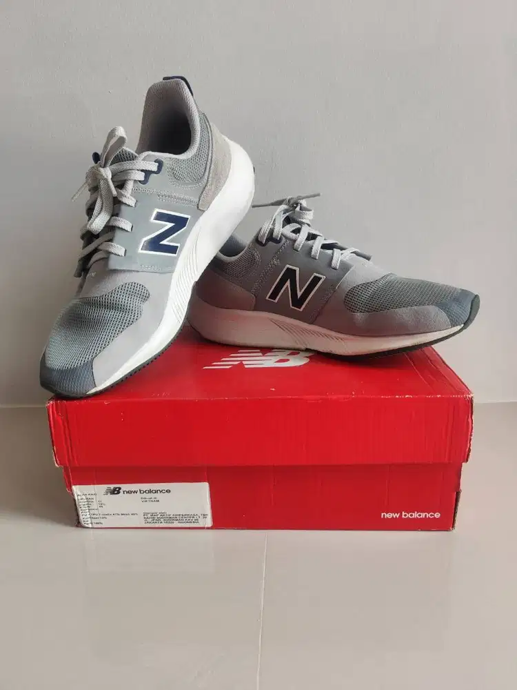 Sepatu New Balance Dynasoft UA900