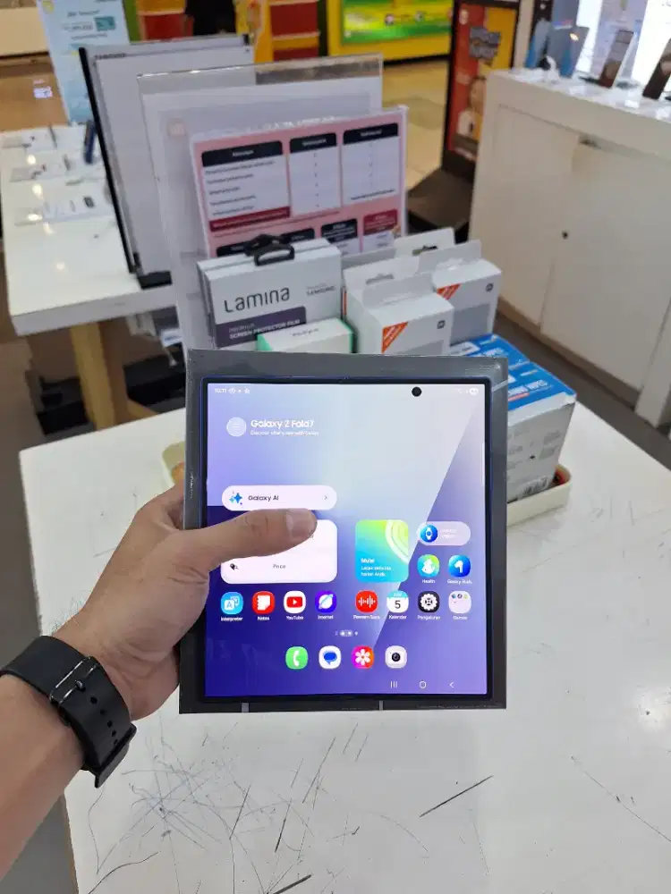 Samsung Galaxy Z Fold7 – HP Lipat Premium Terbaru | Garansi Resmi SEIN