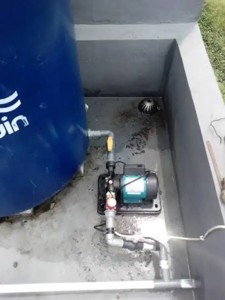 Tandon air pemasangan