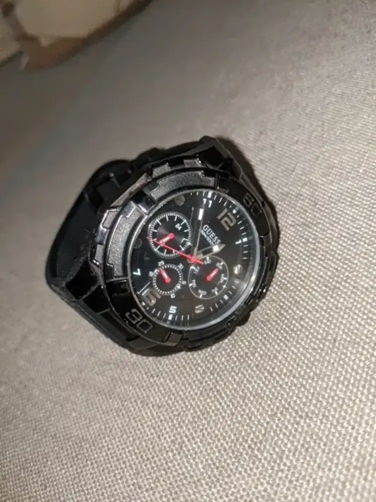 Jam tangan pria GUESS W1254G2 original