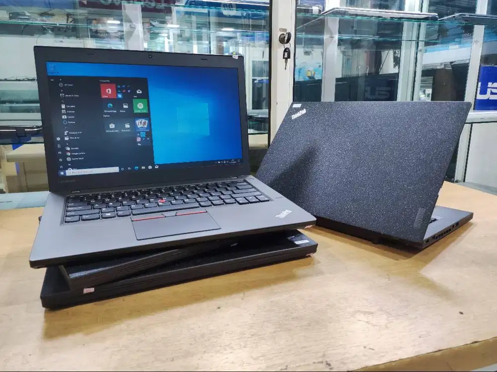 Laptop Lenovo Thinkpad T460 Intel core i5-6300U 2,4Ghz