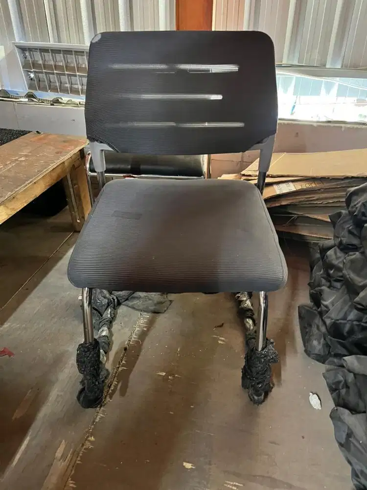 Jual kursi lipat dan lain lain,bekas sampel harga diskon