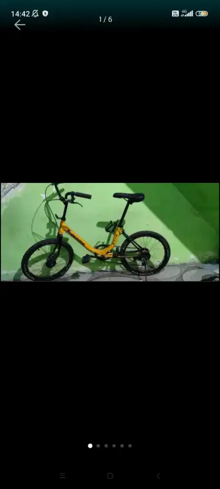 Sepeda minion kuning