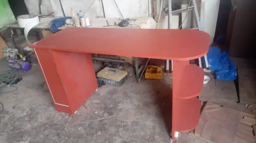 Meja kerja/ meja makan