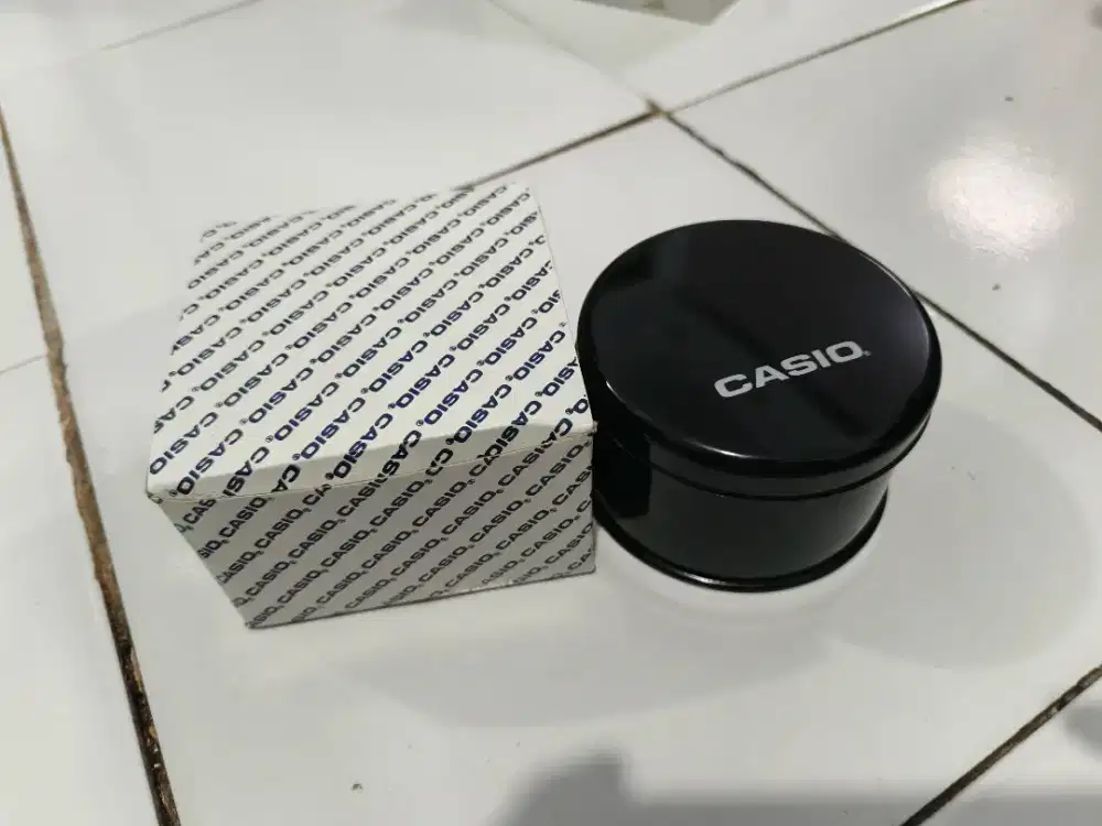 Box Kaleng Jam Tangan Casio dan Eiger Original