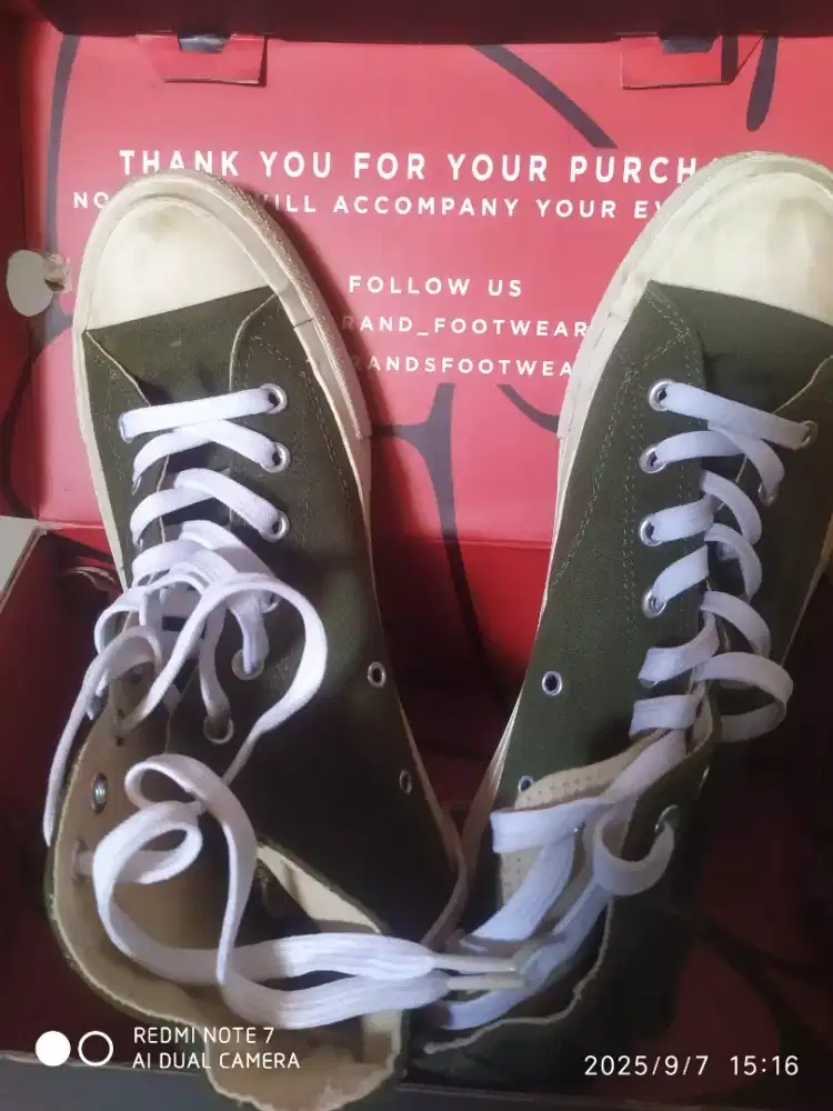 Sale sepatu kets pria/wanita