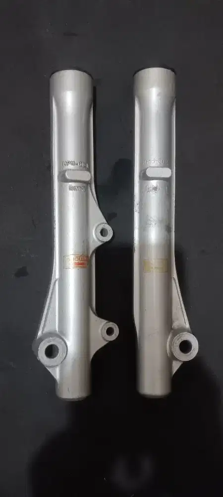 TABUNG SHOCK DEPAN COPOTAN SUPRA X125 OLD KARBU ORIGINAL TAHUN 2005