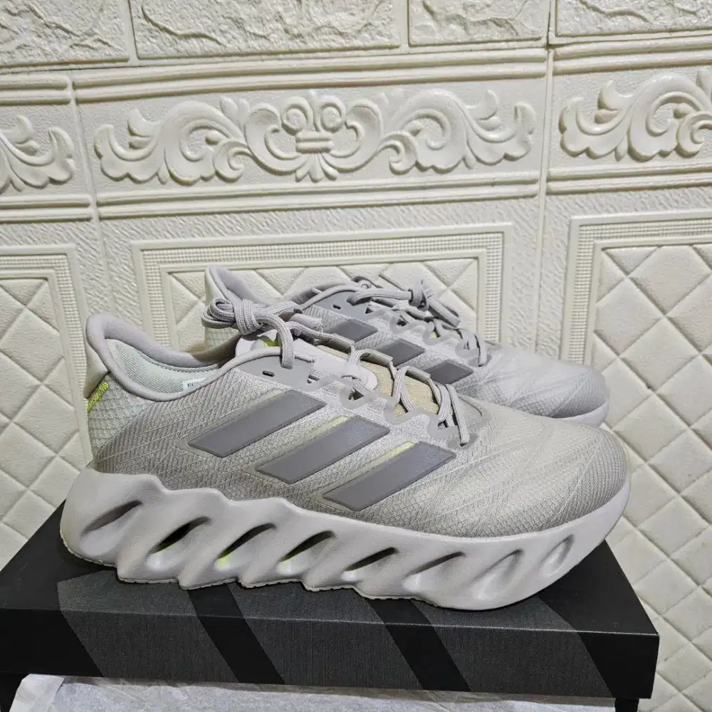 Adidas switch fwd 2 m original harga pas