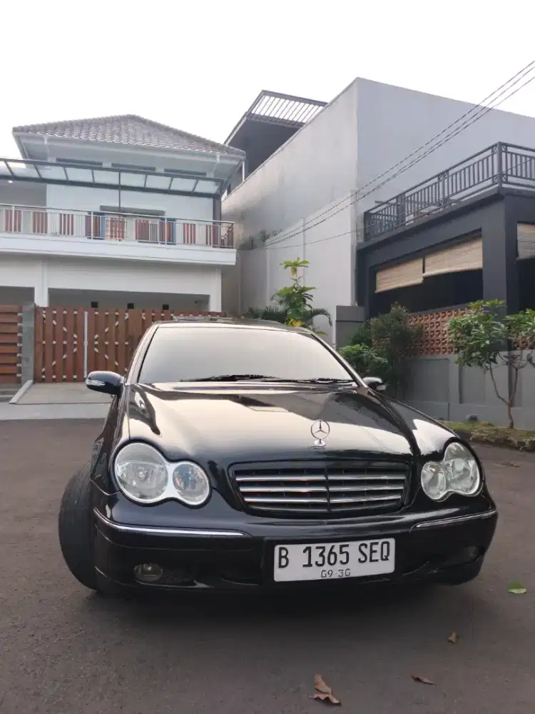 DIJUAL CEPAT MERCY W203 C240 AT