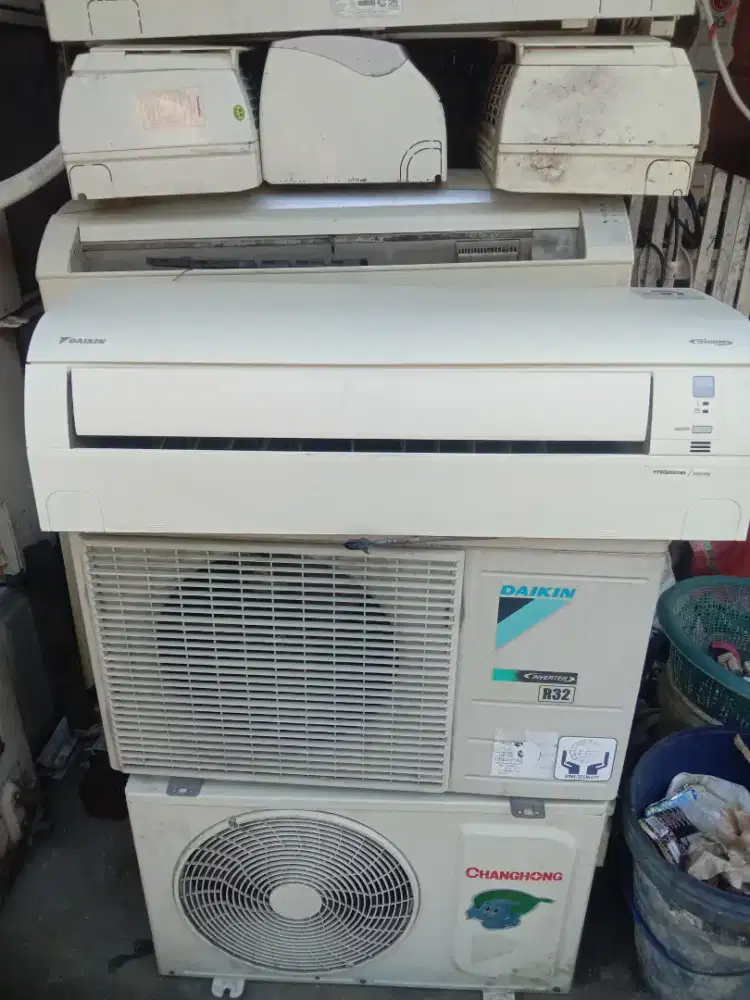 Spesial untuk membeli AC bekas dan AC rusak