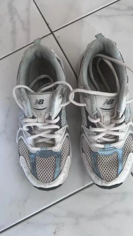 Sepatu New Balance 530