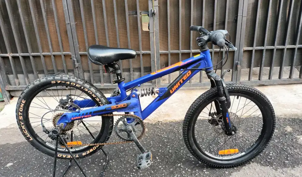 Sepeda anak BMX united TMS3080 Alloy 20
Full suspension