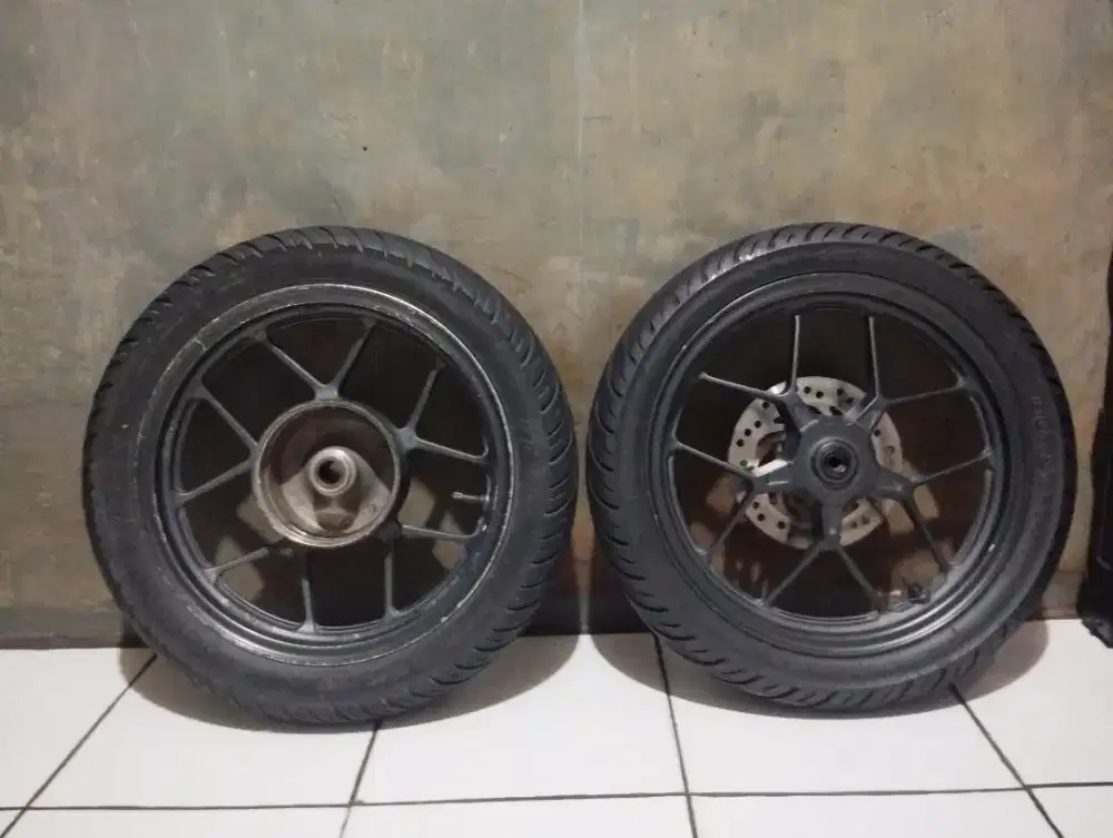 Velk + ban Vario 125