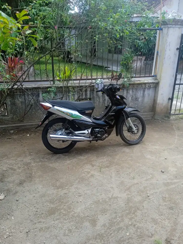 Honda Supra fit s