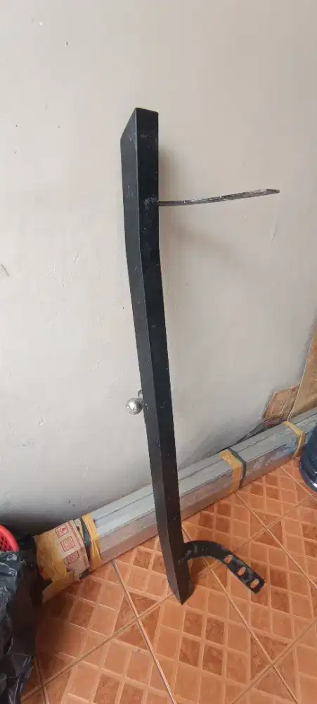 Towing Tanduk Belakang Mobil