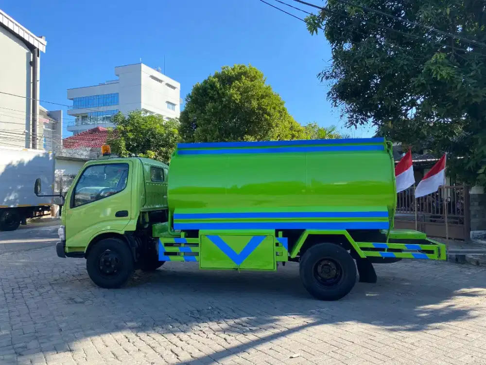 Tangki Minyak Hidrolis Hino Dutro 130HD Th2021