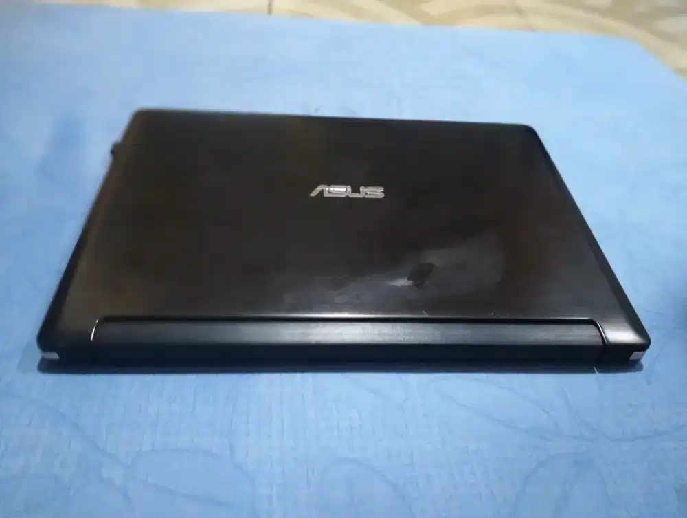 Jual laptop Asus k46 cm core i5 ram 12 hardisk 500 gb masih bagus